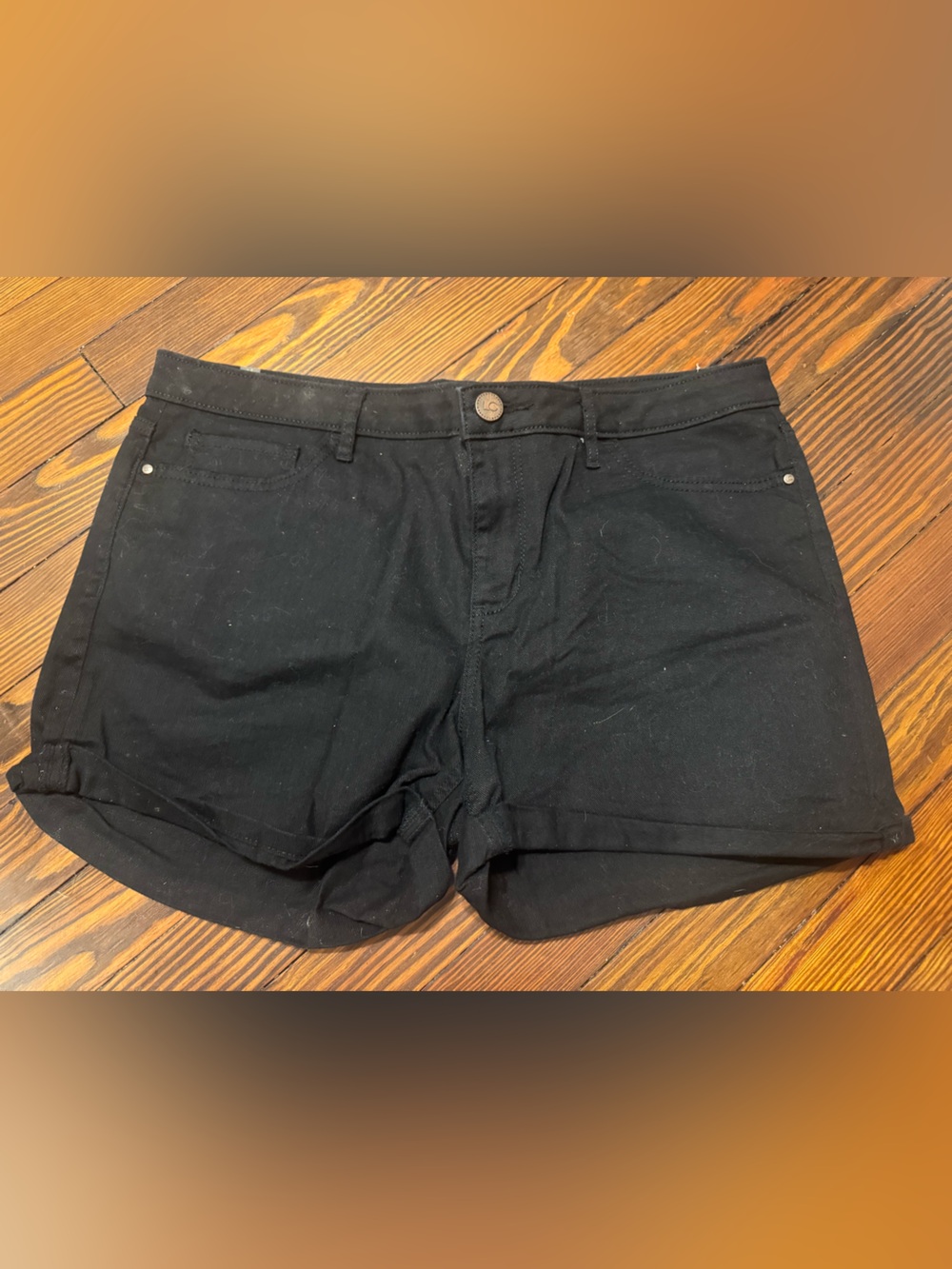 LC Lauren Conrad Women’s Black Cuffed Chino Shorts Size 14